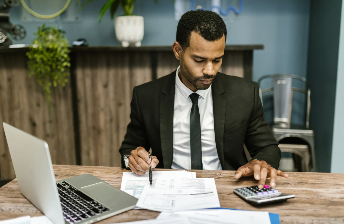 Why Bookkeeping Compliance Matters for Every Business